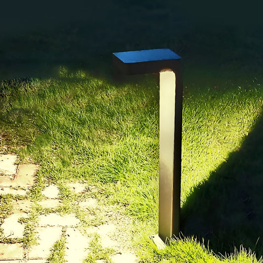 Sleek Solar Pathway Lights – Modern LED Outdoor Landscape Lighting with Dusk-to-Dawn Sensor