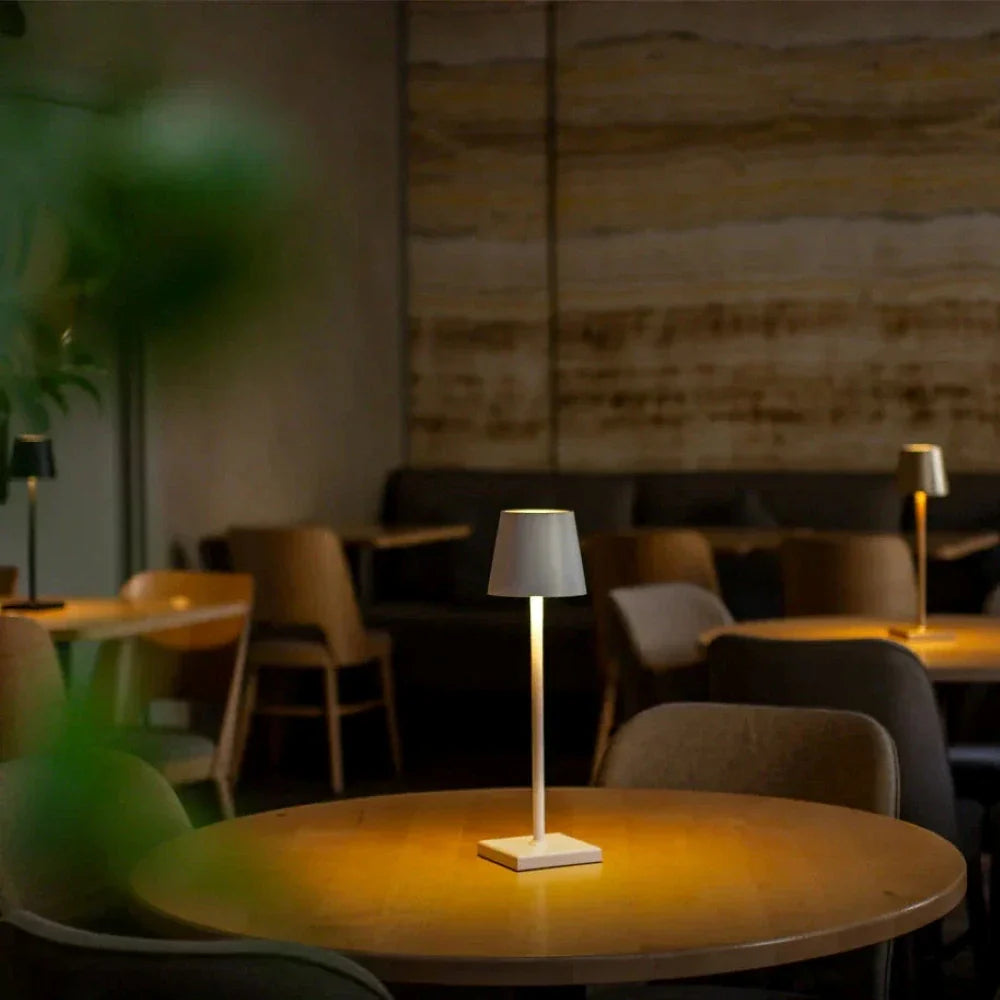 Waterproof Modern Lamp with 5200mAh Battery