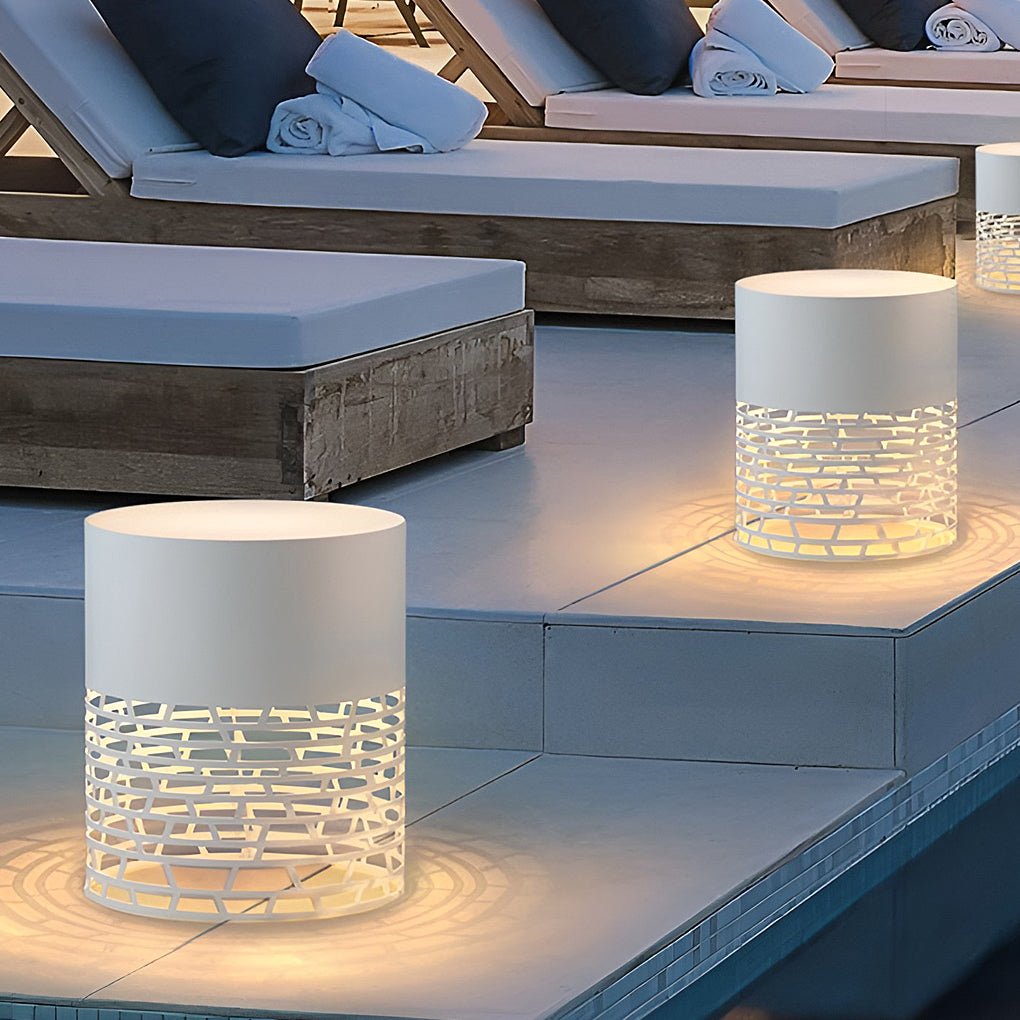 Freestanding Waterproof Stainless Steel Outdoor Garden Lighting