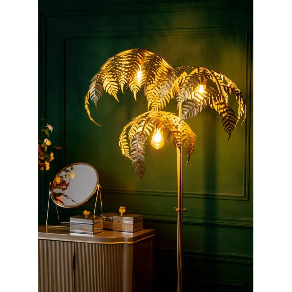 Golden Palm Tree Floor Lamp – Luxurious Gold Foil Statement Lighting for Living Room & Bedroom Décor