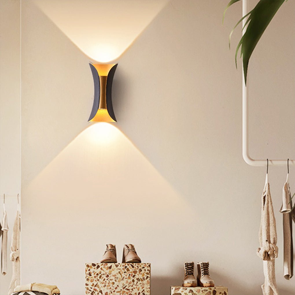 Curved LED Up and Down Wall Light – Waterproof Modern Outdoor Lighting for Home, Porch & Building Facade venvolt